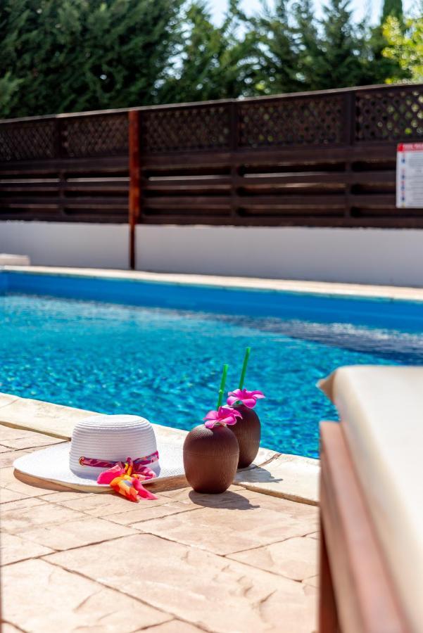 Villa Willow Mandali By Ezoria Villas Protaras Exteriör bild